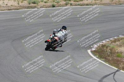 media/Apr-20-2025-AHRMA (Sun) [[393a79c373]]/Race/Group 5/Turn 4b/